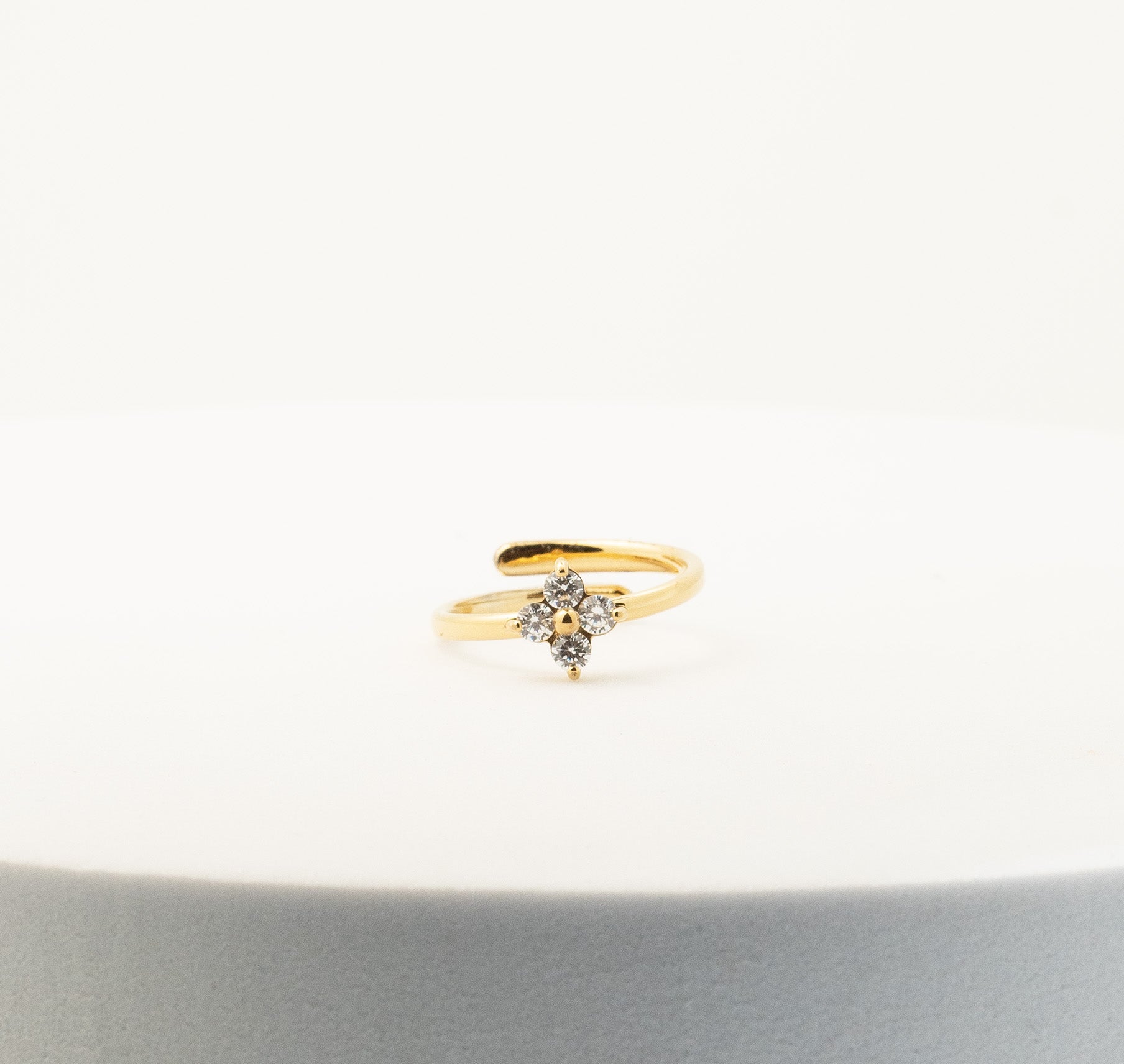 Flora Cross Ring