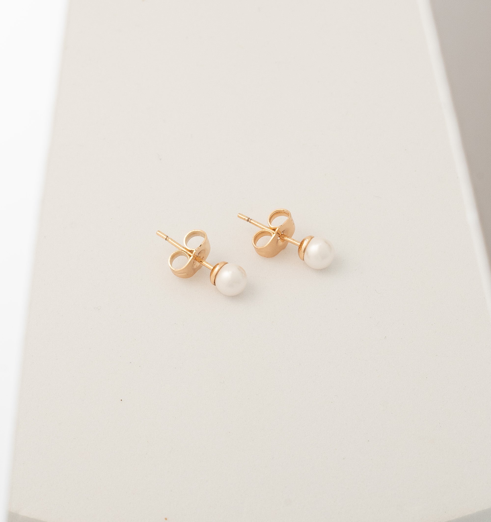 Pearl Halo Studs