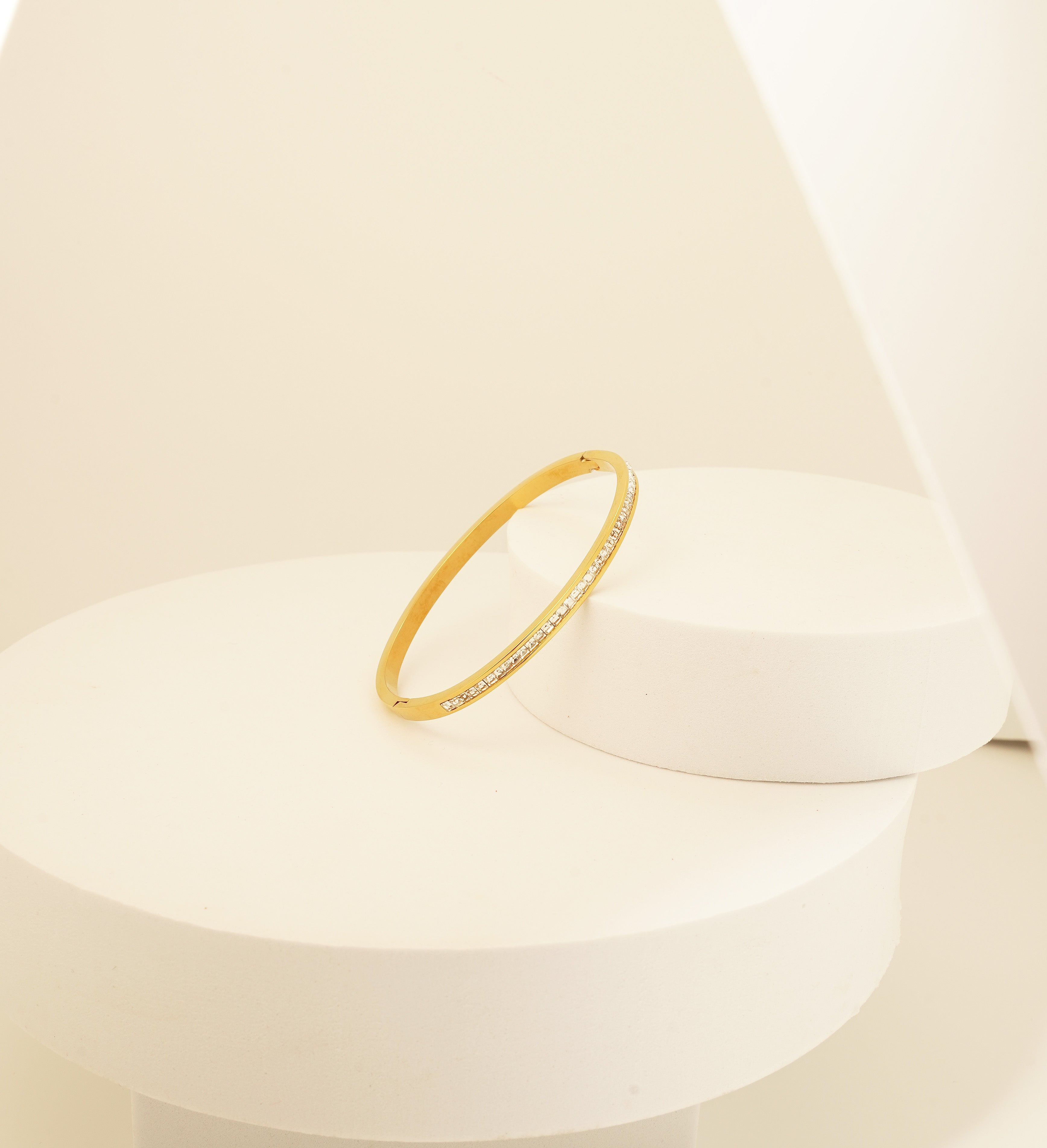 Halo Bangle