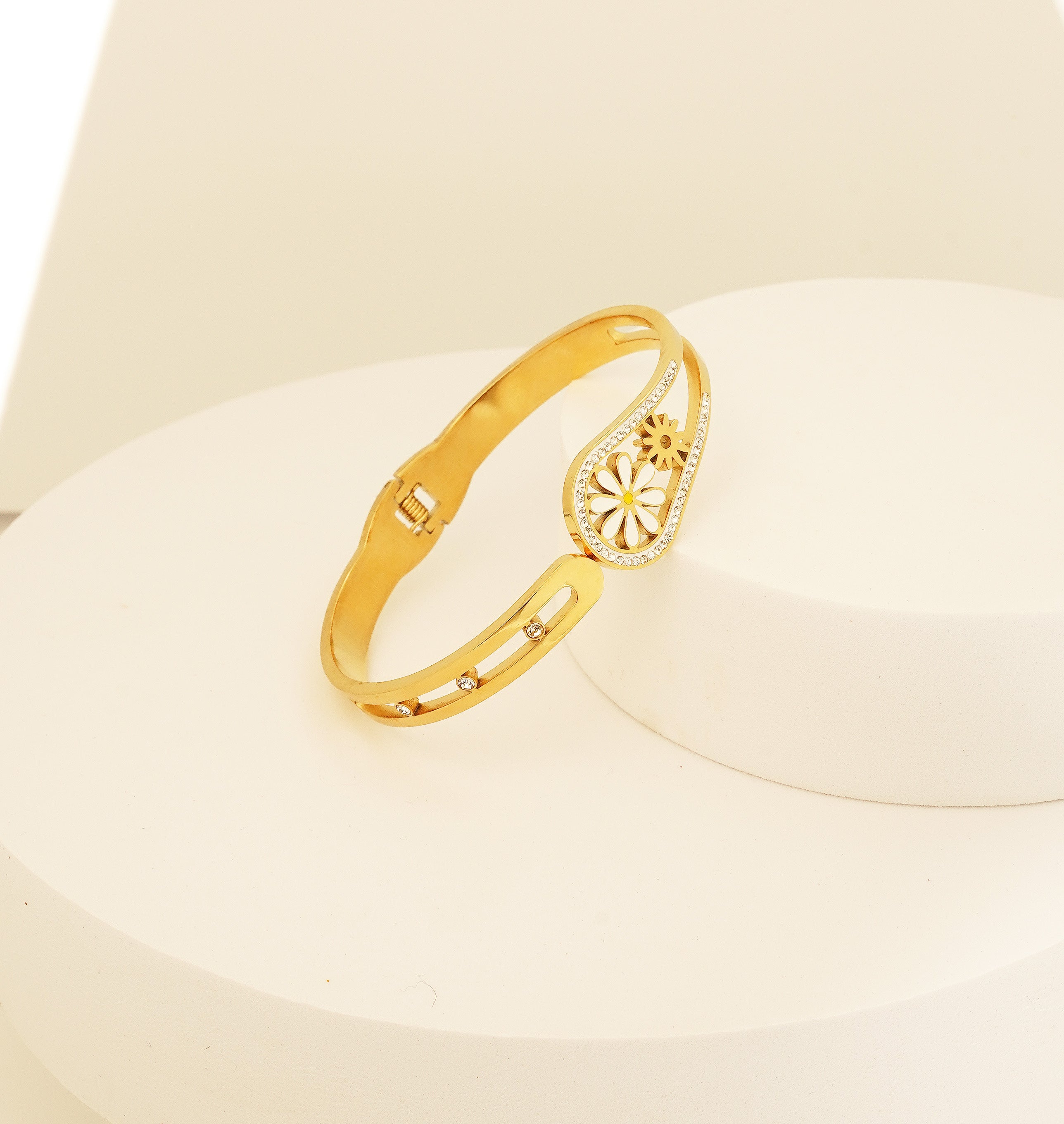 Daisy Dream Bangle