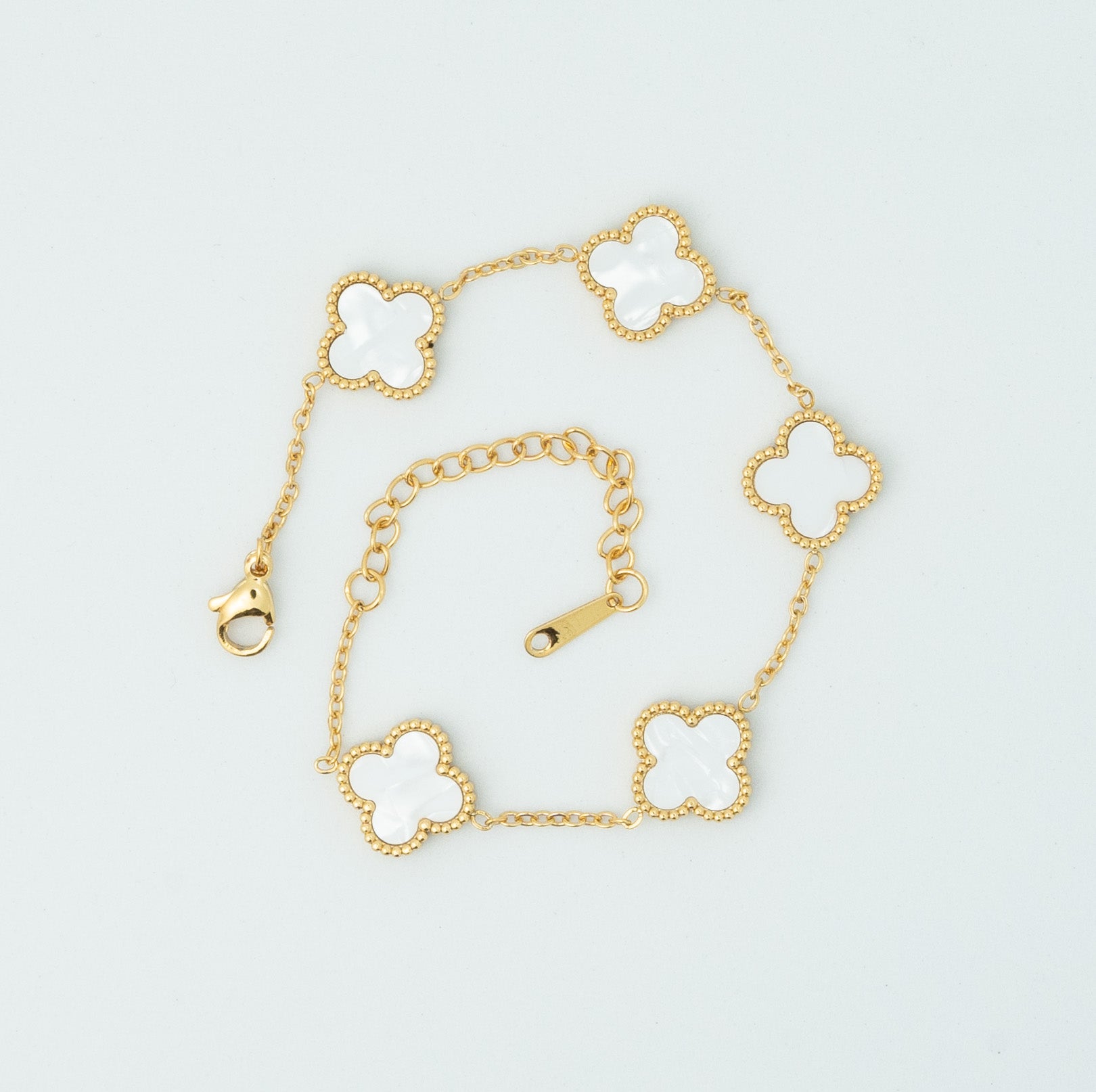 Ivory Clover Bracelet